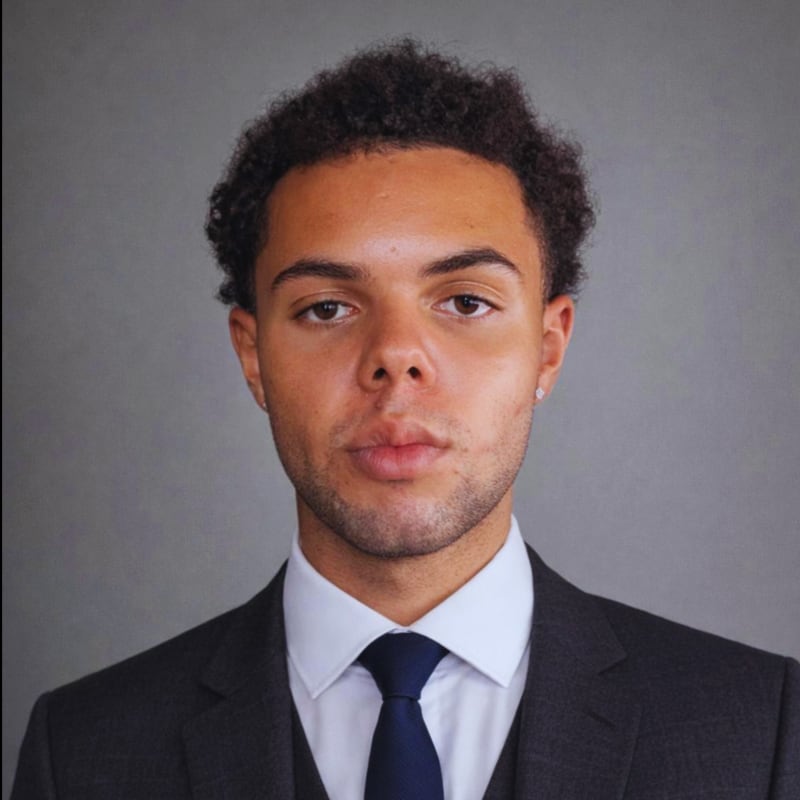 Portrait of Tobias Chuel Taylor-Danker, co-owner of Nordic Hosts